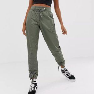 Noisy May utility cargo pants in green